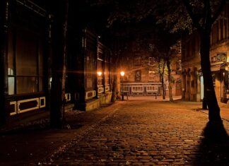 Czy we Włoszech można jeść na ulicy?