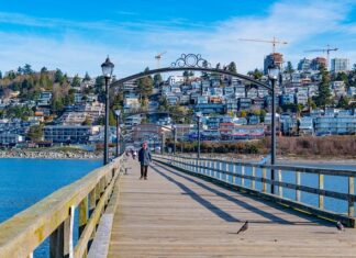 Jaki kraj ma najdłuższe wakacje?