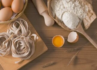 Jak Włosi mówią na makaron? Jak Włosi mówią na makaron?