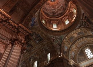 Czy Rzym jest nad morzem?