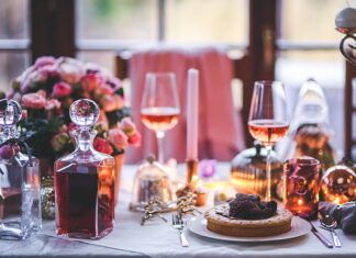 O której godzinie Włosi jedzą kolację?