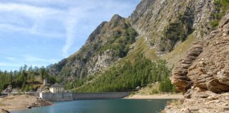 O której 18 latek powinien wracać do domu?